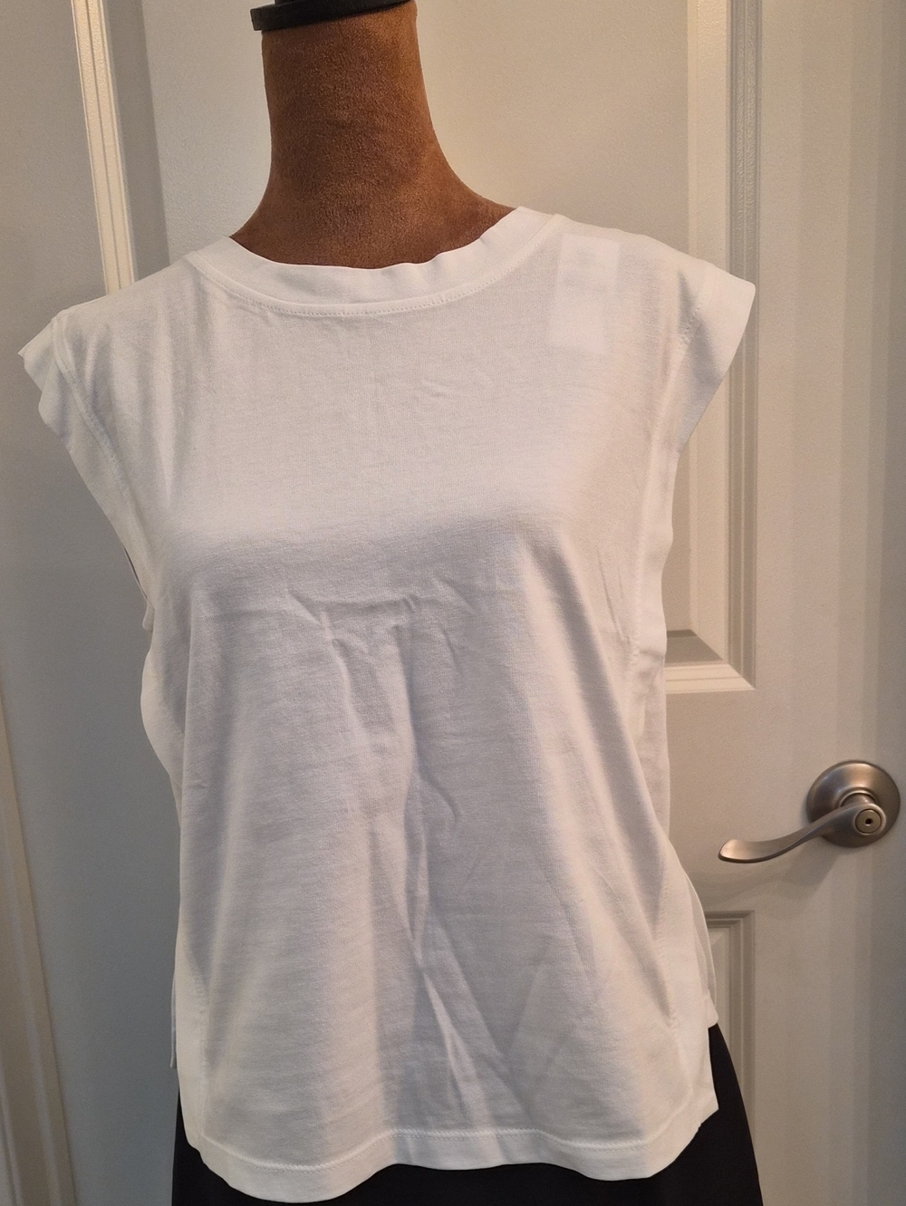 Lou & Grey White Casual Cap-Sleeve Tank.Size S.